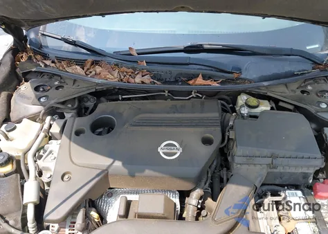 2015 Nissan Altima 2.5 S z USA, uszkodzony, nr VIN 1N4AL3AP3FN349972